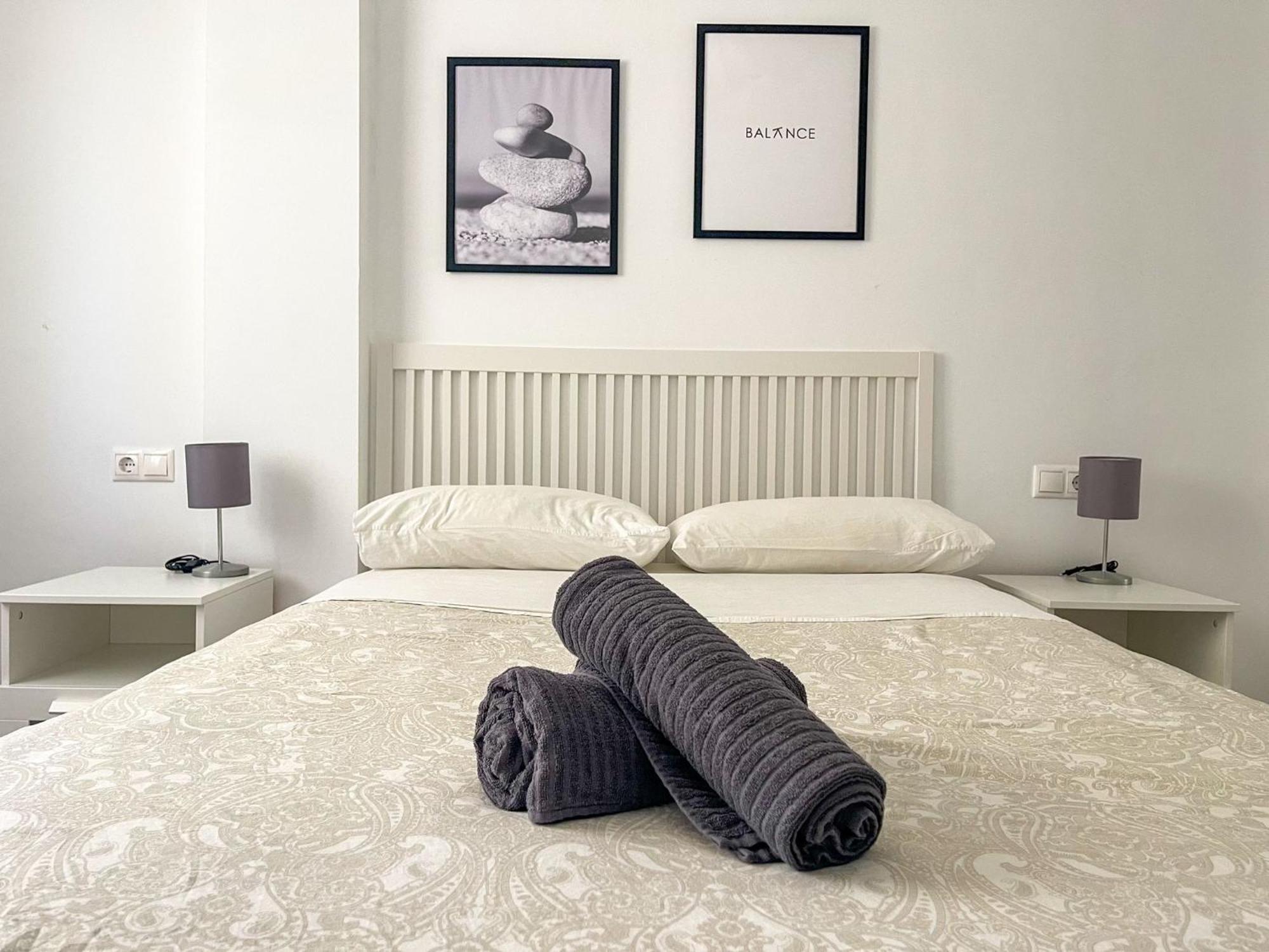 Central & Beautiful Apartment By Dv Properties #P2 مالقة المظهر الخارجي الصورة